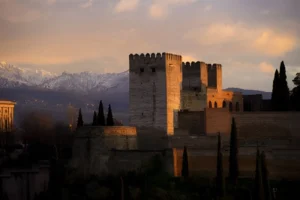 Expo Les secrets de lAlhambra a lInstitut du monde arabe 0 Les secrets de lâAlhambra, le palais perdu des sultans nasrides renaĂźt Ă lâInstitut du monde arabe