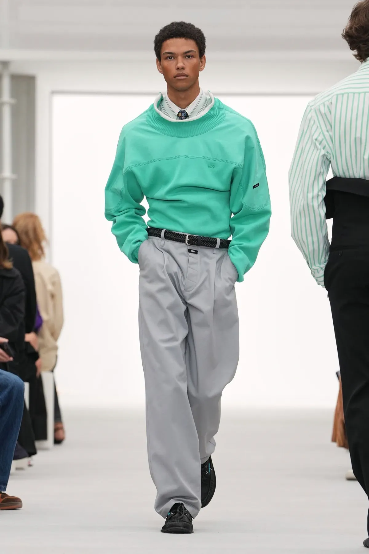 LOEWE printemps 2027, le luxe que l'on peut toucher