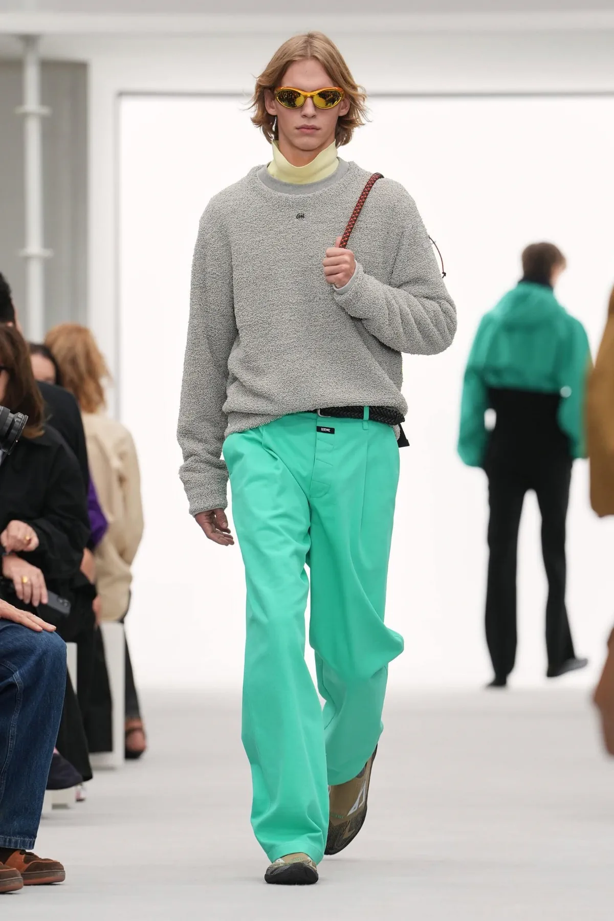 LOEWE printemps 2027, le luxe que l'on peut toucher