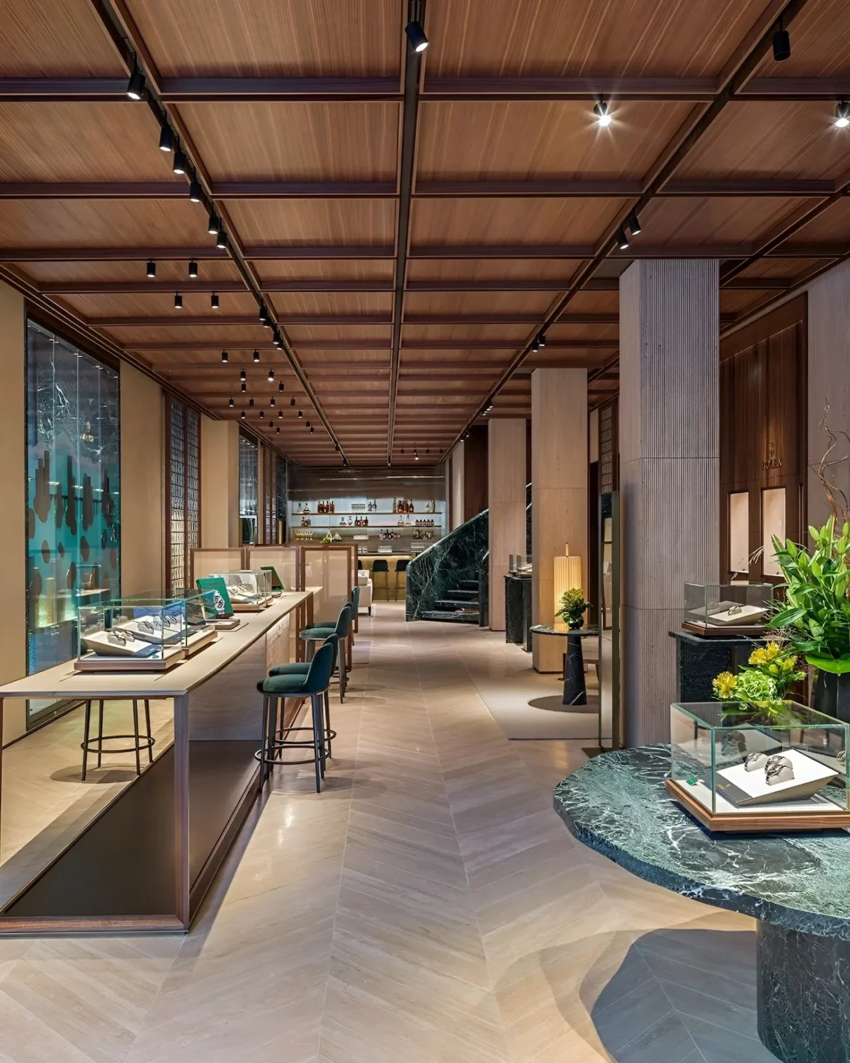 Premier flagship Rolex de France a Paris 1 Rue Saint-Honoré, la couronne Rolex s’installe enfin chez elle