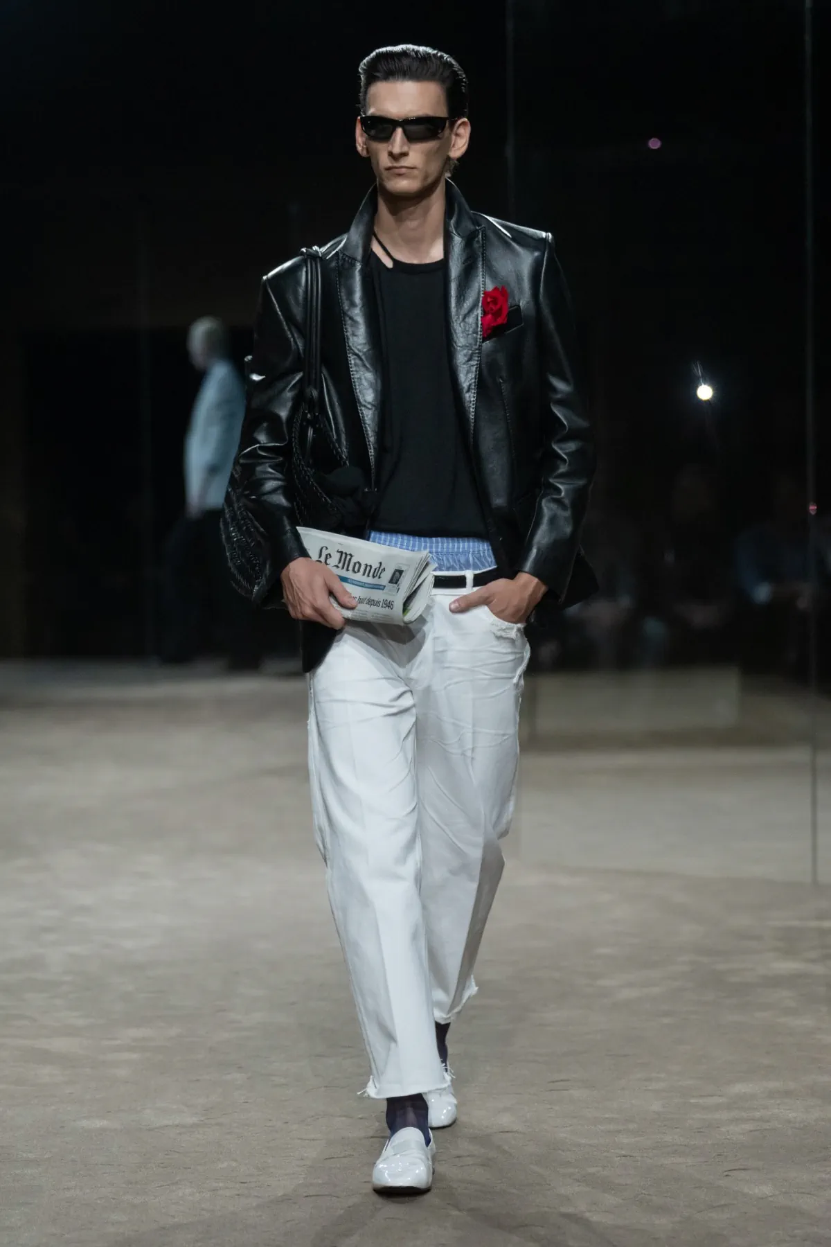 Chez Tom Ford, Haider Ackermann déshabille le costume pour le printemps 2027
