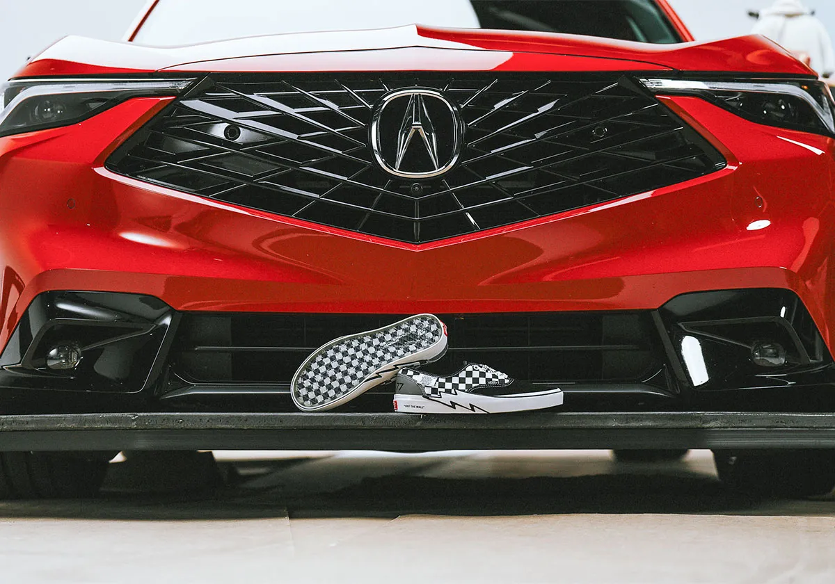 Vans x Coco Zurita Acura ADX CZ 77 Concept 0 Vans et le rider de BMX Coco Zurita signent une Authentic foudroyante et une SUV Acura ADX « CZ-77 Concept »