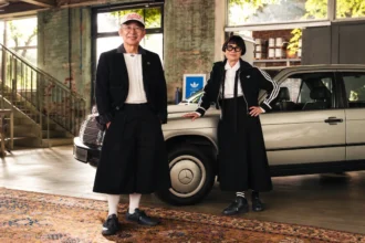 L’adidas Samba OG x Mercedes-Benz, la sellerie de la Classe S s’invite à la cheville