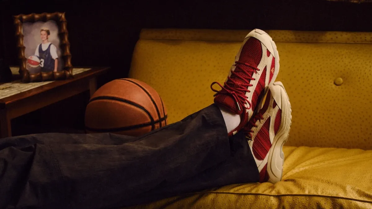 Avec « The Fan », adidas et Tyrrell Winston habillent enfin ceux qui ne quittent jamais la tribune